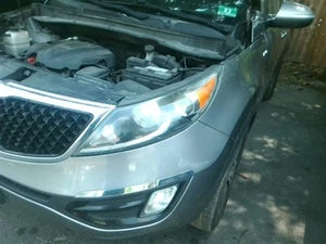 Driver Headlight Canada Market Halogen Fits 13-16 SPORTAGE 8728676 - Picture 1 of 12