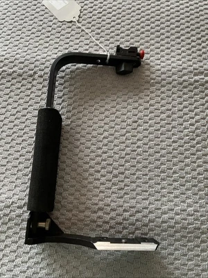 Soporte para flash Dennis Reggie (tamaño estándar) (marco estroboscópico para Hasselblad) 35307 Foto 1 de 2