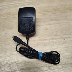 Genuine Blackberry PSM04R-050CHW1(M) Power Adapter Cell Phone Charger 5V 0.7A - Picture 1 of 6