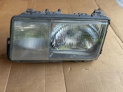 MERCEDES W201 190 12709300 LI scheinwerfer links Hella J440 - Bild 1 von 4