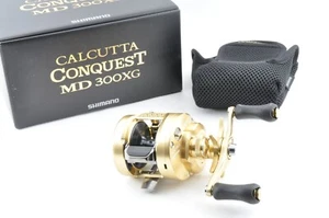 23 REEL SHIMANO CALCUTTA CONQUEST MD 300XG RH【Spedizione in 1 giorno】 - Foto 1 di 7