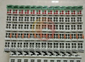 EIN gebrauchtes BECKHOFF SPS-Modul KL3312-0010 - Bild 1 von 1