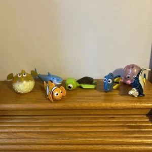 Disney Pixar Finding Nemo McDonald’s Toys Lot Of 7 2003 - Picture 1 of 9