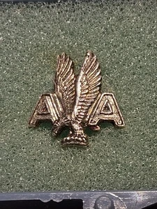 SPILLA DA BAVERO VINTAGE AMERICAN AIRLINES AA ARGENTO STERLING LGB - Foto 1 di 3