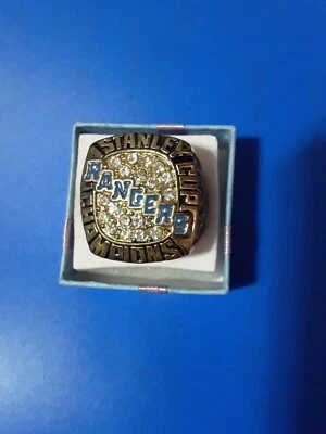 ANILLO CAMPEONATO COPA STANLEY 1994 NEW YORK RANGERS Foto 1 de 3