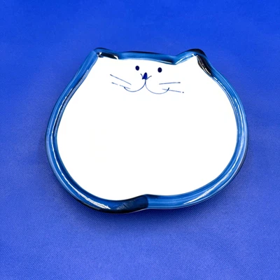 Cuenco cara gato vintage, azul y blanco, 8 x 9 x 1,5 pulgadas, porcelana Foto 1 de 4