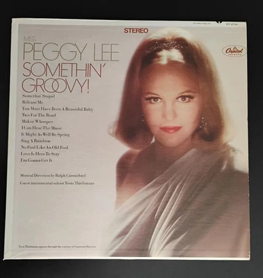 PEGGY LEE~ SOMETHIN' GROOVY  MINT Condition LP Album - Image 1 of 4