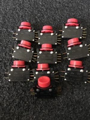 UNIMAX ADPDBB 15A LARGE BUTTON MOMENTARY SWITCH RED  2 POLE LOT 10PS - Image 1 of 3