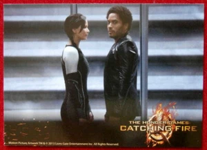 LOS JUEGOS DEL HAMBRE - CATCHING FIRE - Tarjeta #39 - Katniss, Cinna - Jennifer Lawrence - Imagen 1 de 2