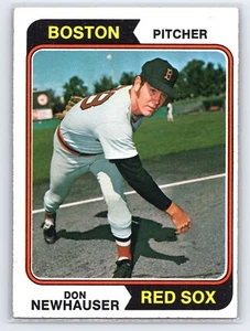 1974 Topps #33 Don Newhauser Boston Red Sox Vintage MLB Baseball Card - Picture 1 of 2