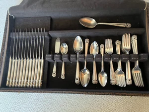 1847 Rogers Bros silverplate Eternally Yours flatware, service for 16, 83 pieces - Picture 1 of 3