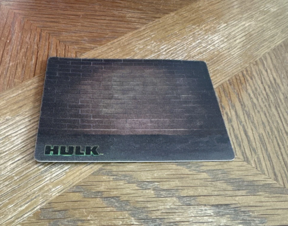 Tarjeta holograma de película Marvel Universal Taco Bell Hulk 2 de 4 pared rompiendo Foto 1 de 3
