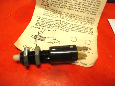 INTERRUPTOR DE FARO CHEVROLET-GMC-C/K/G-10-20-30 =CAMARO-GM=JEEP--FORD F100-250-350 Foto 1 de 3