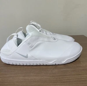 NIKE ZOOM PULSE NURSING MEDICAL SHOES TRAIERS UK9, EUR44, US10, CT1629 100 WHITE - Picture 1 of 8