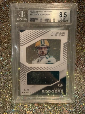 2015 Panini Clear Vision Jerseys Aaron Rodgers #40 BECKETT 8.5 Card 17/25 - Image 1 of 4