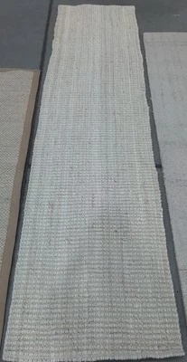 Alfombra Marfil 2'-3" x 9'-0" Defecto, Precio Reducido 1172775250 NF730A-29 Foto 1 de 4