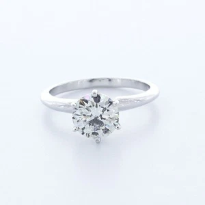2.2CT LAB-CREATED DIAMOND D/VS1 ROUND CUT 14K GOLD PRONG CLASSIC ENGAGEMENT RING - Picture 1 of 4