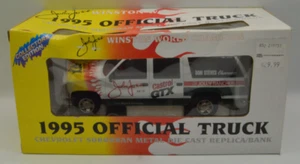 Brookfield Collectors Guild 1:25 John Force 1995 Official Truck Bank - Picture 1 of 7