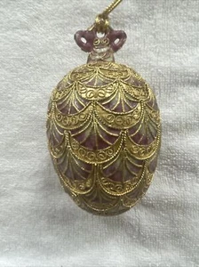 Enamel Egg Ornament Christmas Pink Goldtone - Picture 1 of 4