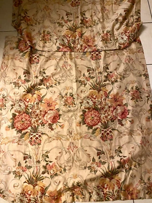 Cortinas de janela feitas sob medida RALPH LAUREN Guinevere cetim floral 4 peças 43 x 41 - Imagem 1 de 4