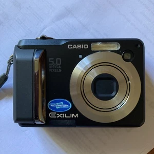 Casio Exilim EX-Z10 5.0 Mega Pixels Digital Camera Black Tested Working Vintage - Picture 1 of 9