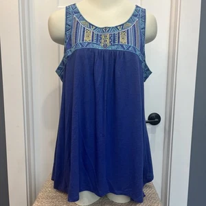 Cato Women’s Blue Embroidered Chest Sleeveless Tank Top Size XL Shark Bite Hem - Picture 1 of 9
