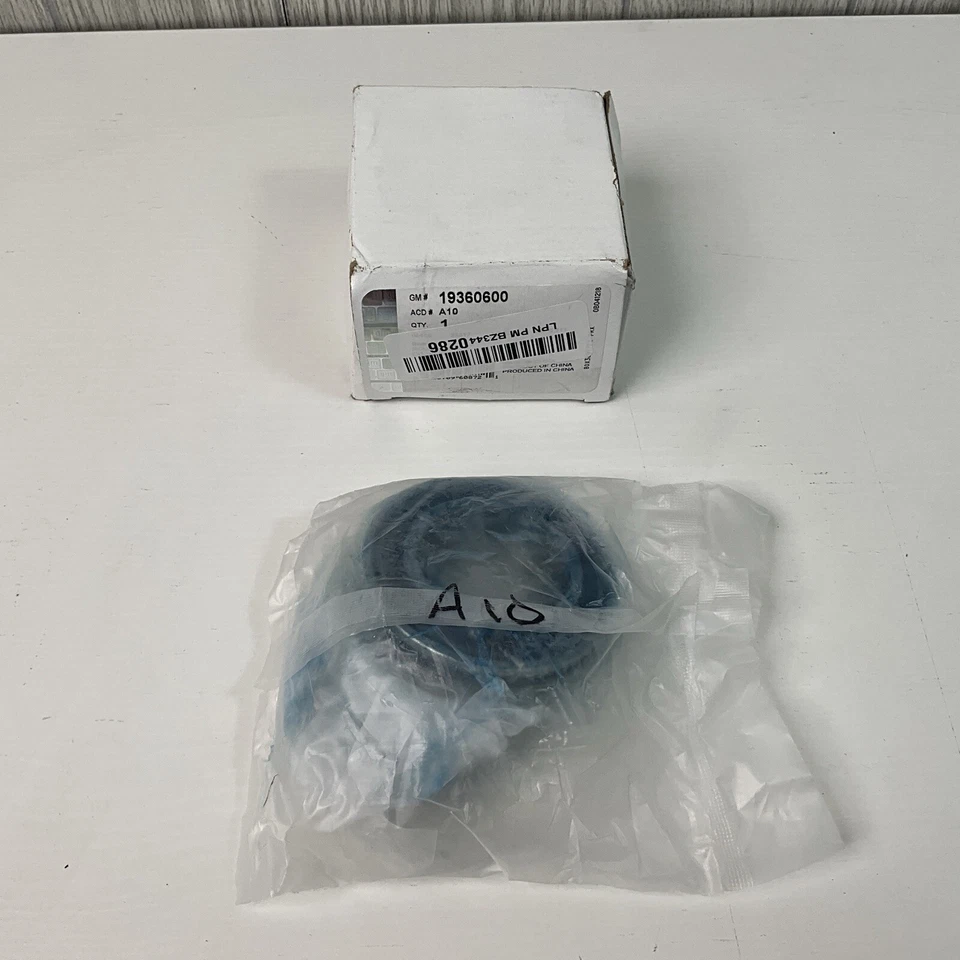 Cojinete de rueda trasera dorado ACDelco GM #19360600 para Ford F-150 1975-1979 Foto 1 de 4