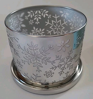 Candelabro votivo de nieve de invierno PartyLite encantado y caja incluida 5,75" Foto 1 de 4