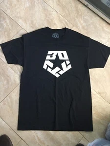 Tribal Gear 30th Anniversary Mens Black T shirt Size L - Picture 1 of 5