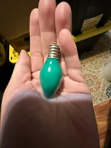 C-7 Light Bulbs Replacement Lighting Solid Green, Sold Individually C7 - Picture 1 of 2