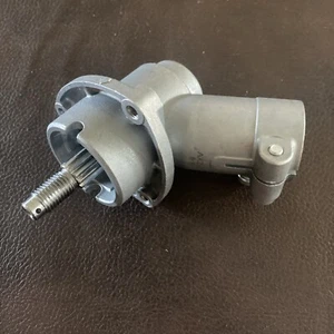 NEW Genuine OEM Echo SRM 225 Trimmer Gearbox Gear Head Asm. PN P021054730 - Picture 1 of 9