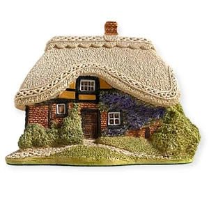 Lilliput Lane Bramble Cottage 1990 - Picture 1 of 7