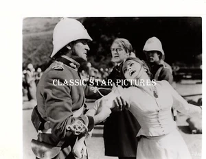 BB532 Stanley Baker Ulla Jacobsson Zulu 1964 8 x 10 glossy photo - Picture 1 of 1