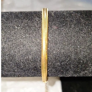 Elegantes Damen Omega Stil Schlangenkette Armband goldfarben flexibel minimalistisch  - Bild 1 von 7