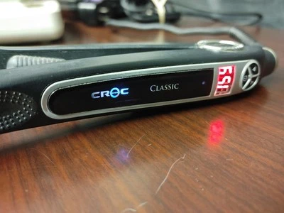 Croc The Classic 15 Flat Iron Hair Straightener 1.5 Inch Tested Working - Image 1 of 4