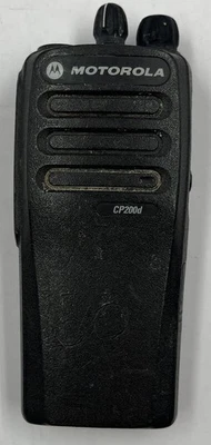 MOTOROLA AAH01JDC9JC2AN MOTOTRBO CP200D 16CH TWO-WAY RADIO - Image 1 of 4