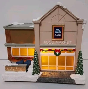 2023 Aldi Christmas Holiday Merry Moments Lemax Style House Rare Read & See Pics - Picture 1 of 19