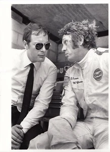 STEVE McQUEEN & RICO STEINEMANN SEBRING 12 HOURS 1970 ORIGINAL YOUNG PRESS PHOTO - Bild 1 von 2