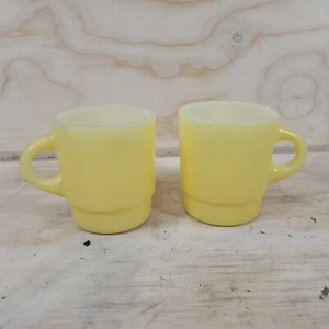 Vintage Anchor Hocking Fire King Ware Pale Yellow Stackable Mug Cup C Handle - Picture 1 of 5
