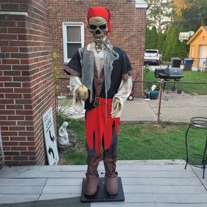 RARO Gemmy 2013 Pirata Occhio Morto Drago Scheletro Spirito Halloween Animatronic Prop - Foto 1 di 7