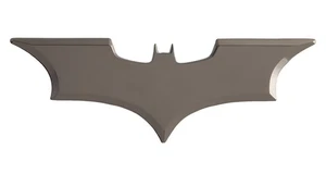 Kith X Batman Batarang Brieföffner (KHLHO0030-906) - NEU/VERSIEGELT - Bild 1 von 6