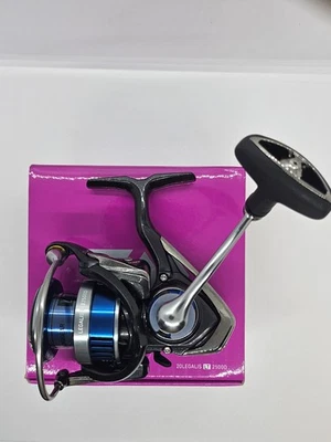 Daiwa Legalis LT 2500D 5.3:1 Spinning Reel LEGALISLT2500D - Image 1 of 4
