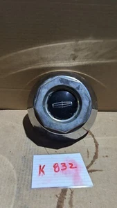 1980- 93 FORD ORIGINAL LINCOLN TOWN CAR CENTER WHEEL CAP - Picture 1 of 10