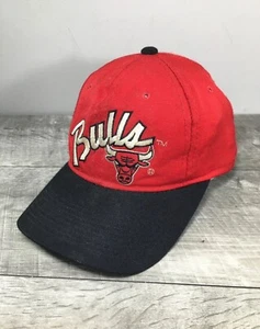 Chicago Bulls Script Sports Specialties Hat Cap Fitted Size 6 3/4 Red Vintage - Picture 1 of 8
