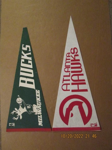 NBA Milwaukee Bucks & Atlanta Hawks Vintage 1970's Team Logo Pennants #1 Cover
