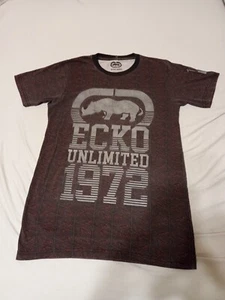 💥Y2K S Ecko Unltd AOP 3D Graphic Short Sleeve Shirt - Women Size Small FREE SH - Picture 1 of 5