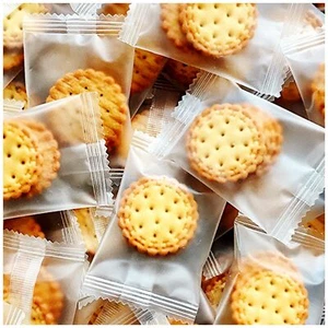 200 pcs Cellophane Treat Bags 4.33" X 5.91" Was Perfect For A 3” CookieCookie... - Picture 1 of 6