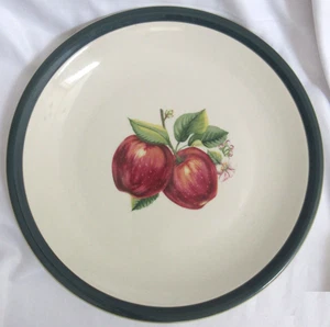 Casuals by China Manzana Roja Perla con Flores Plato para Servir Plato 12" Redondo Usado en Excelente Condición - Imagen 1 de 7
