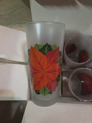 Georges Briard Pointsettia Highball Glasses NIB - Image 1 of 4