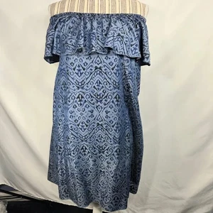 Chelsea & Theodore schulterfreies Etuikleid blau abstrakter Druck Größe Small neu ohne Etikett - Bild 1 von 9